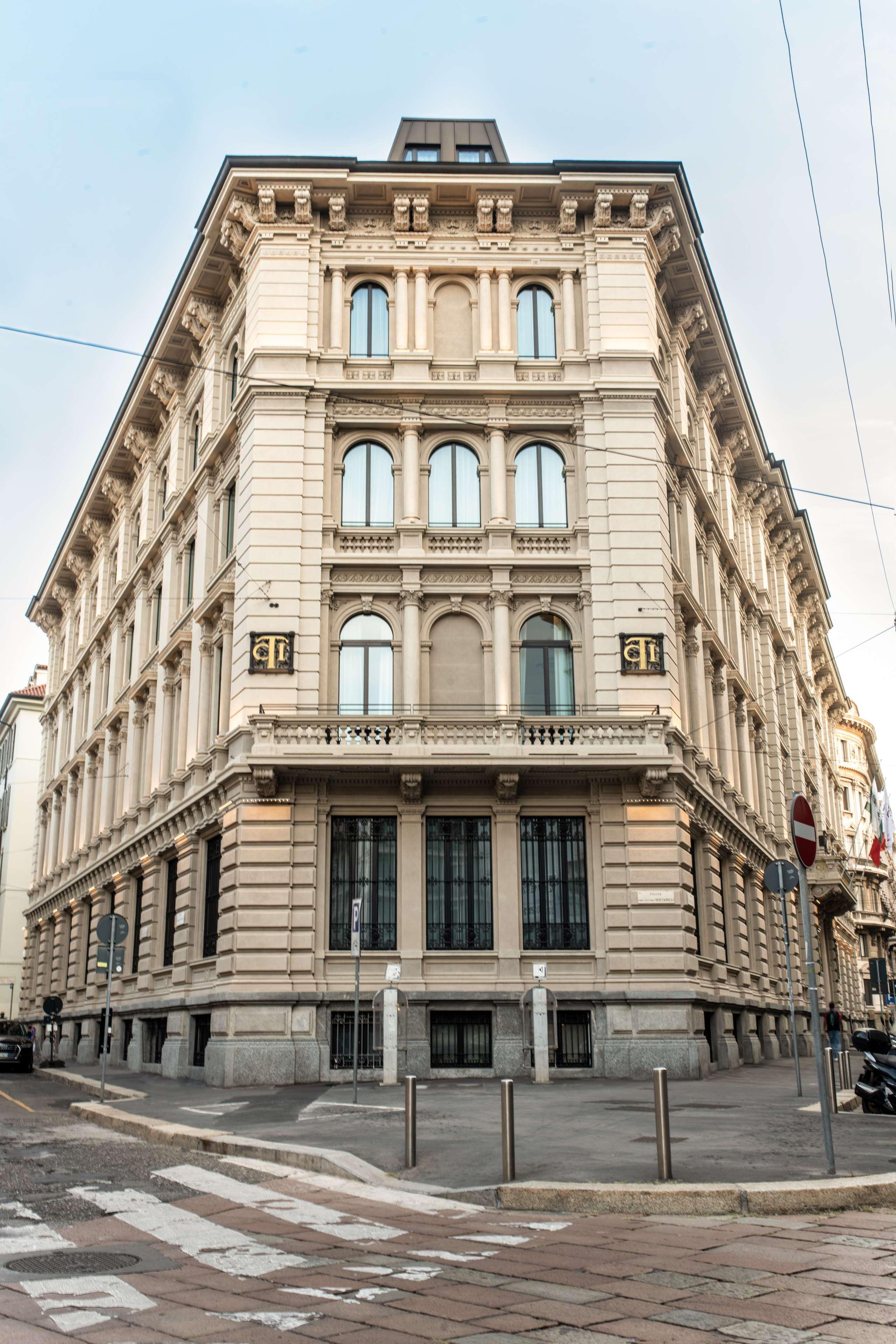 Radisson Collection Hotel, Palazzo Touring Club Hotel Milaan