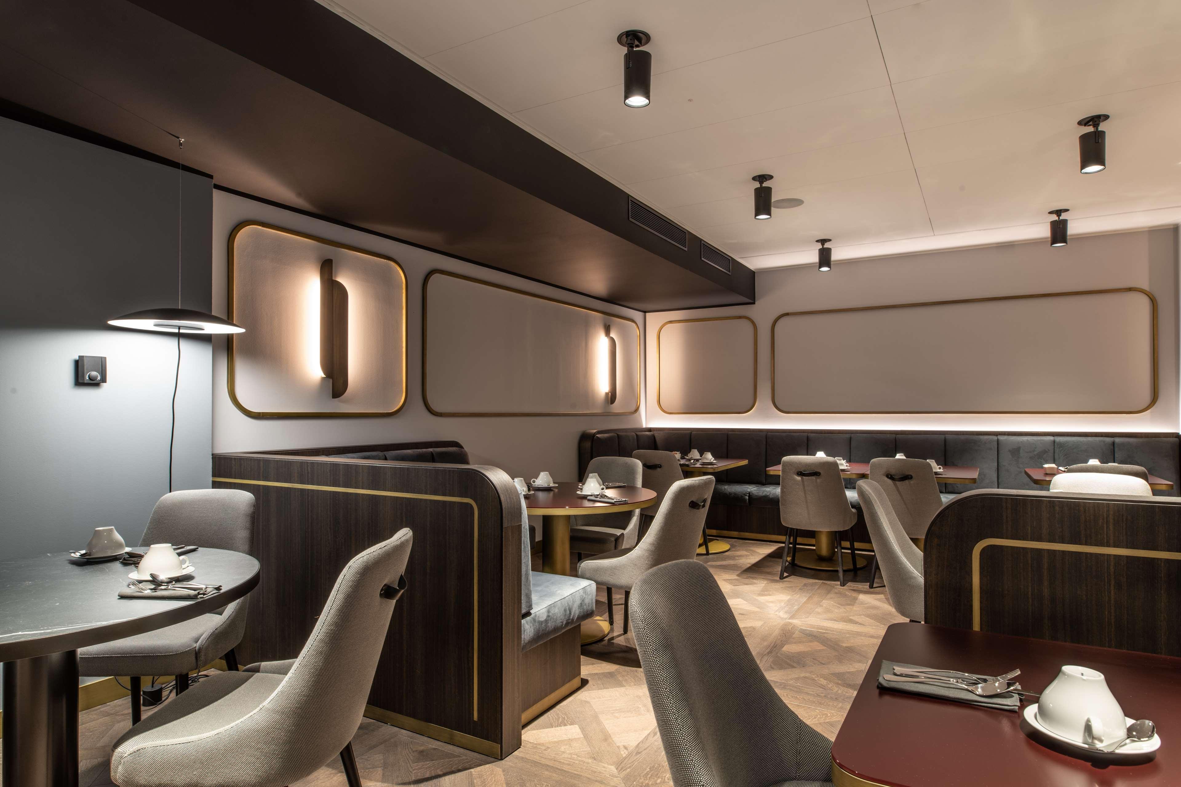 Radisson Collection Hotel, Palazzo Touring Club Hotel Milaan