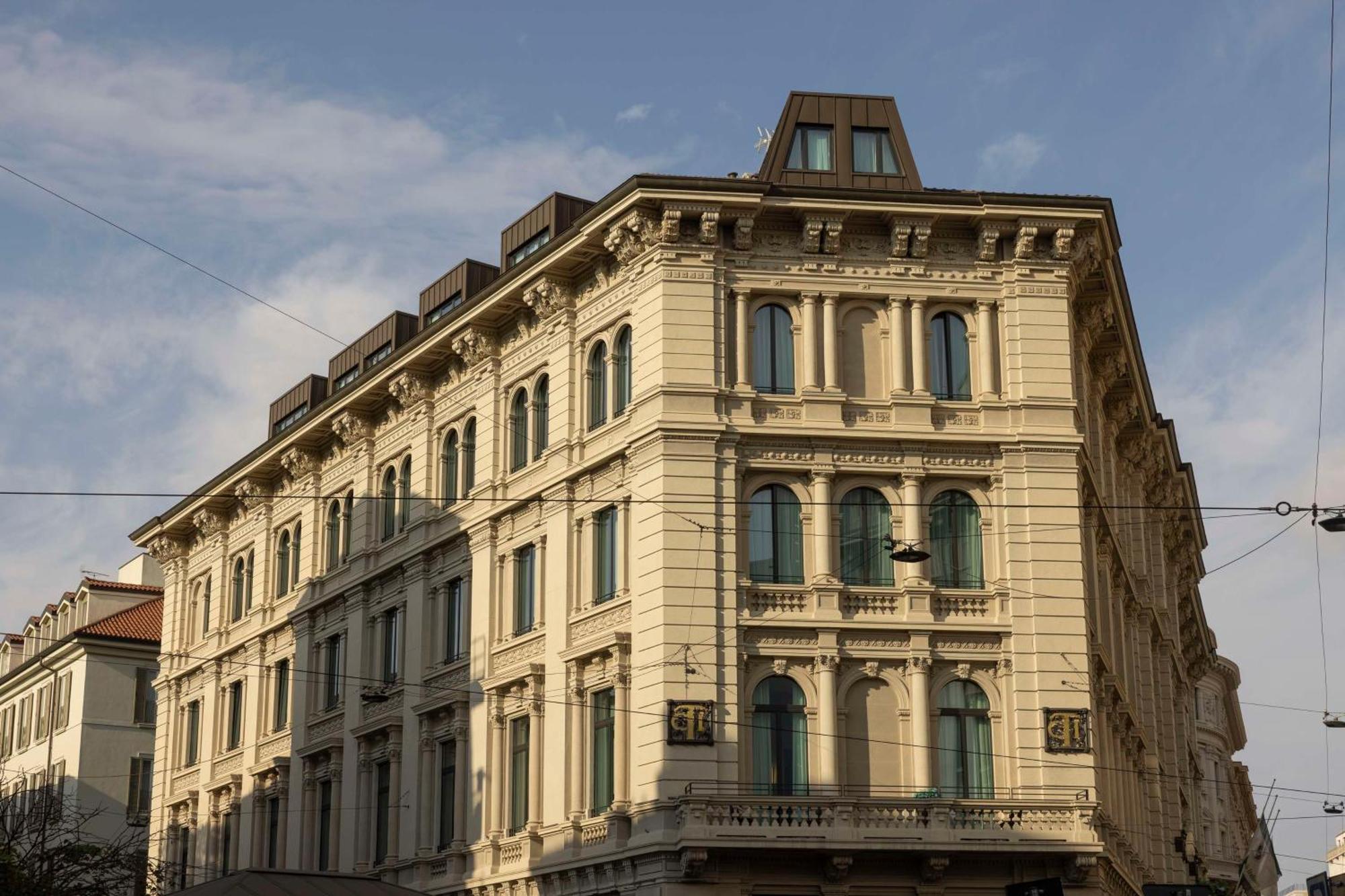 Radisson Collection Hotel, Palazzo Touring Club 5* Milaan